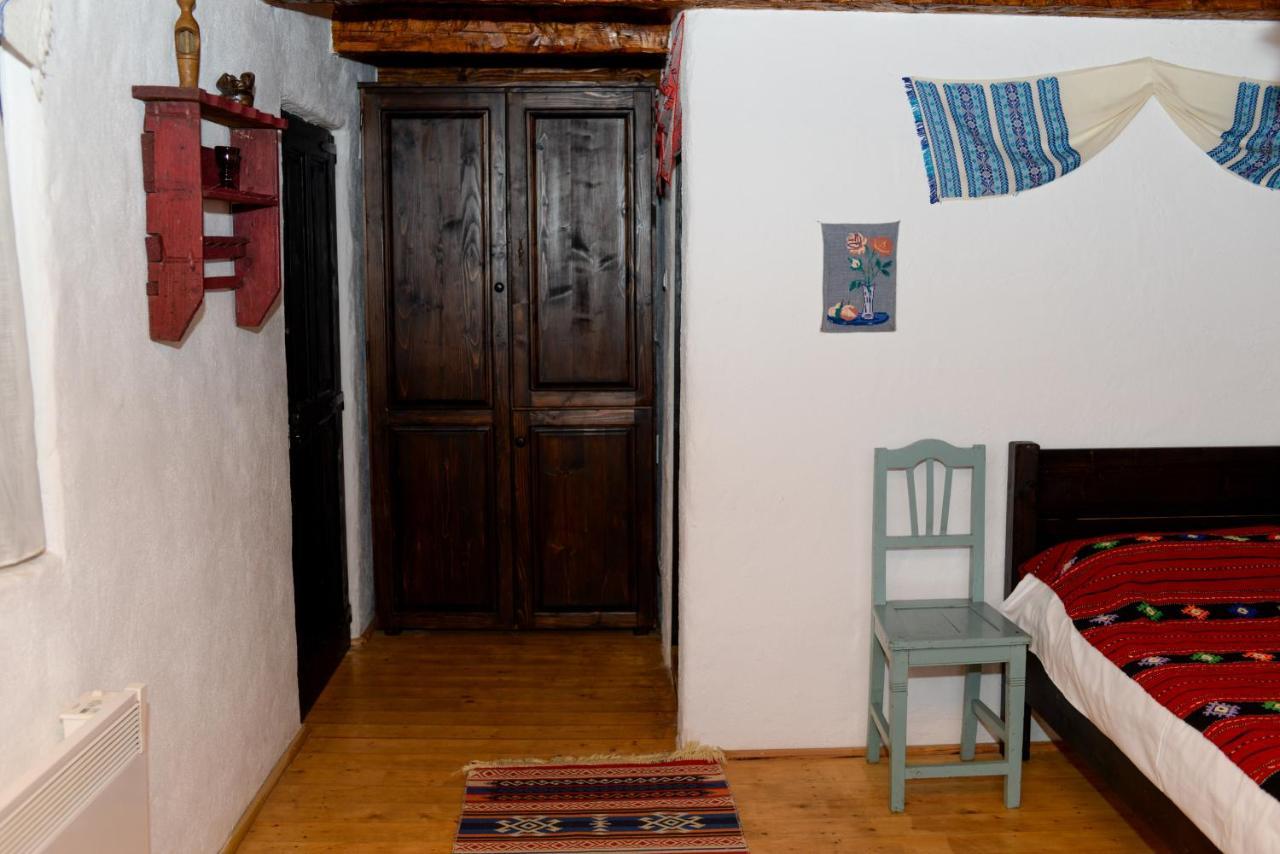 Hotel Satu Muscelean Albestii de Muscel Exterior foto